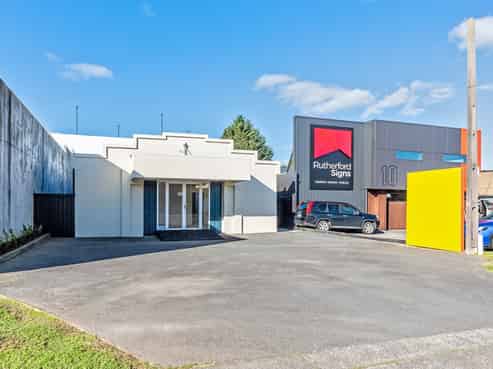 Warehouse to workspace