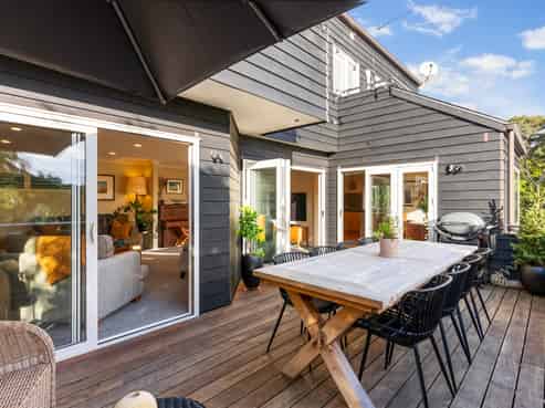 17 Kirkmay Place, St Heliers