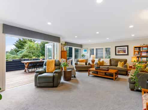 17 Kirkmay Place, St Heliers