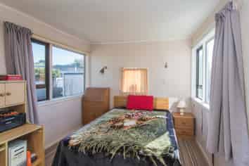 115 Luxmoore Road, Marchwiel