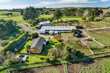 27 Royal Doulton Drive, Pukekohe