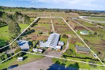27 Royal Doulton Drive, Pukekohe