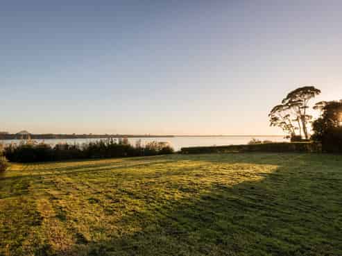 206 Ranginui Road, Welcome Bay