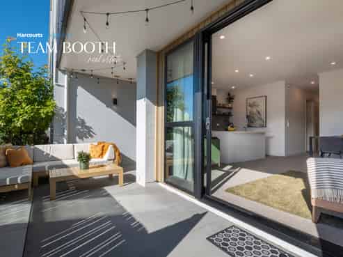 8/1 Genevieve Lane, Hobsonville