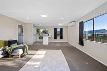 41A Dickens Street,, Owhata