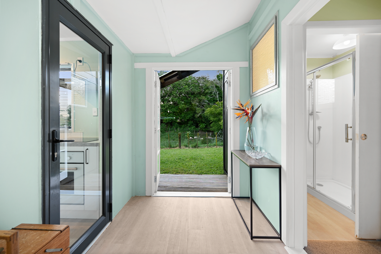 Private Family Home - move in ready - Aanzicht 4