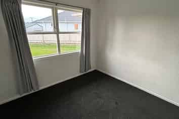 4 Nairn Place, Otara