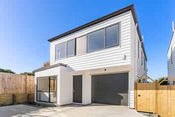 16B Meadway, Sunnyhills