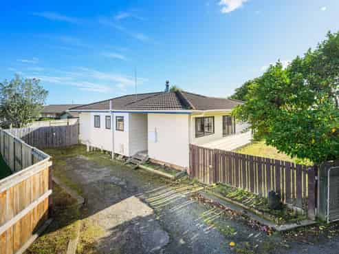 67 Geraldine Crescent, Cloverlea