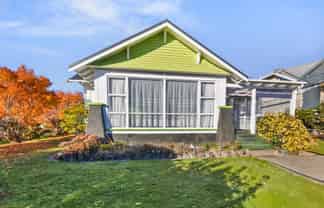 2 Mere Mere Street, Seaview