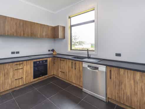 2505 State Highway 3, Waitotara