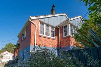 7 Tweedy Street, Marchwiel