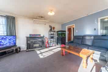 7 Tweedy Street, Marchwiel