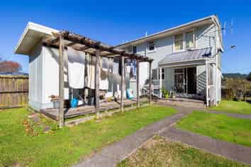 83A Ford Road, Fordlands