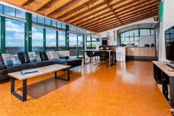 6 Gannet Point, Rothesay Bay