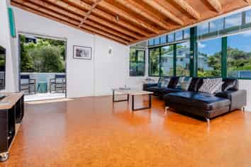 6 Gannet Point, Rothesay Bay