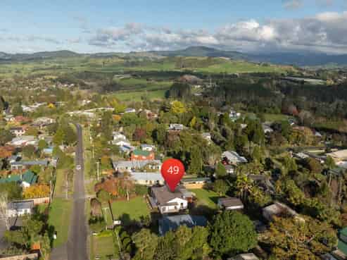 49 Poland Street, Waikino