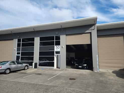 2/50 Gracefield Road, Gracefield