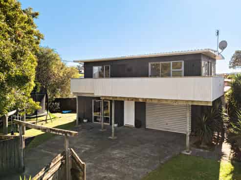 1/94 Chivalry Road, Glenfield
