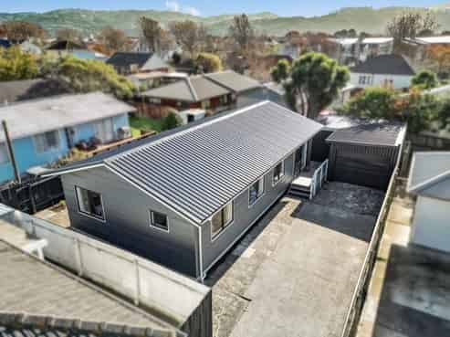 2/219 Naenae Road, Naenae