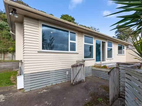 31 Queens Road, Glen Avon