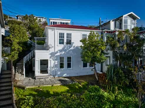 32 Maarama Crescent, Aro Valley