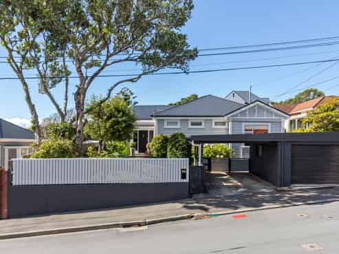 43 Messines Road, Karori