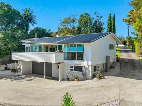11 Springbank Lane, Te Atatu Peninsula