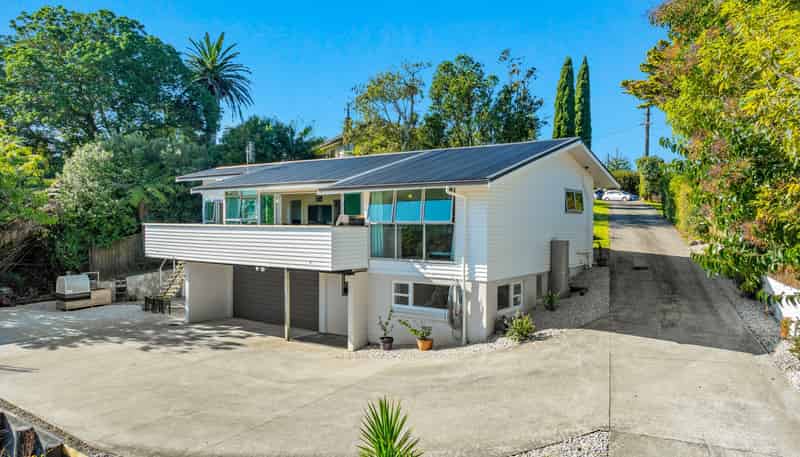 11 Springbank Lane, Te Atatu Peninsula
