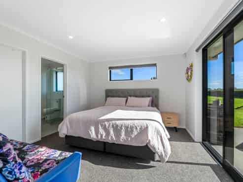 657 Eltham Road, Mangatoki