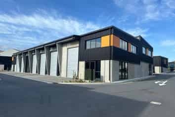 INTEREST FREE LEASE to OWN or Lease- your Choice!
