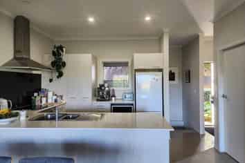 6/16 Ronald Street, Strandon