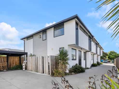 4/61 Peverel Street, Riccarton
