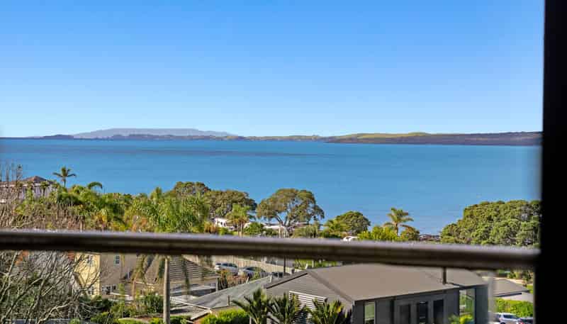 4E/175 Hurstmere Road, Takapuna