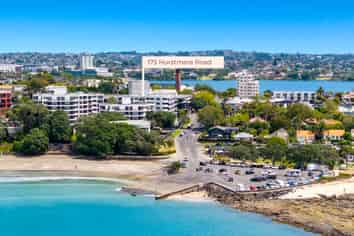 4E/175 Hurstmere Road, Takapuna