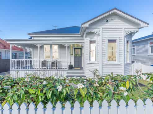 10 Columbia Road, Sandringham