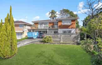 266 Don Buck Road, Massey