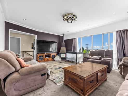 266 Don Buck Road, Massey