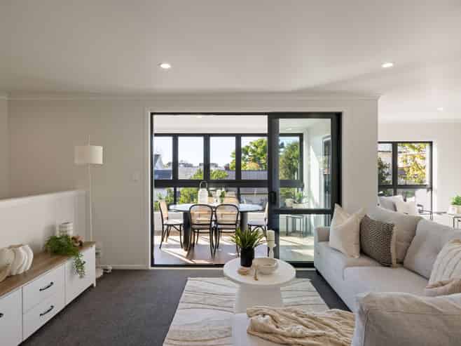 2 and 3/29 Palmerston Street, Hamilton Central