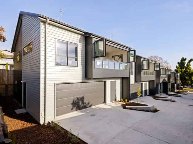 2, 3, 4, 5/29 Palmerston Street, Hamilton Central