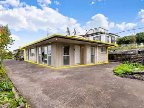 41B Bel Air Drive, Hillsborough