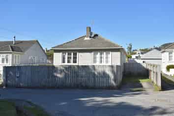 79 Broderick Road, Johnsonville