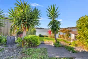 189B Welcome Bay Road, Welcome Bay