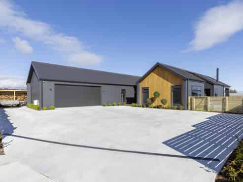29 Kopakopa Crescent, Wharewaka