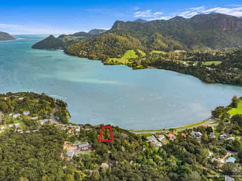 1210 Huia Road, Huia