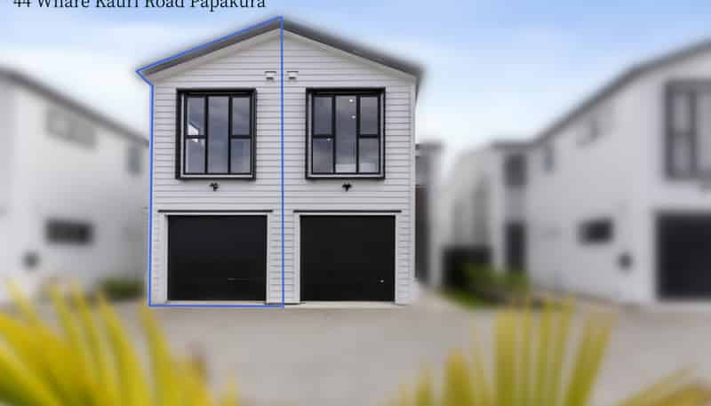 44 Whare Kauri Road, Papakura