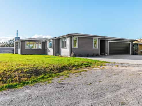 5 Glendas Way, Acacia Bay