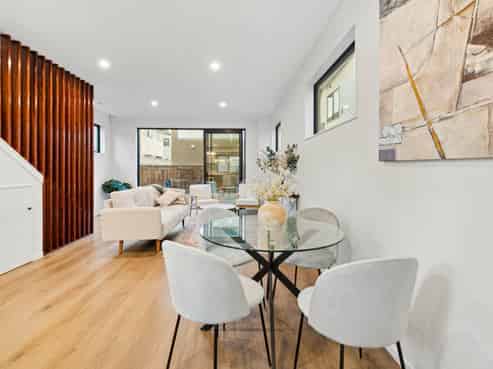 2/5 Wastney Road, Alfriston