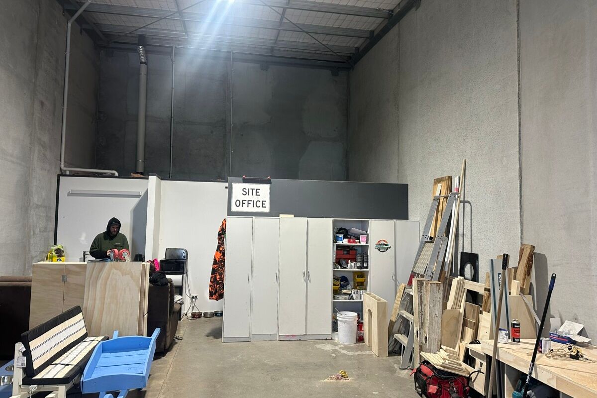Top Spec Unit For Lease - Bild 2