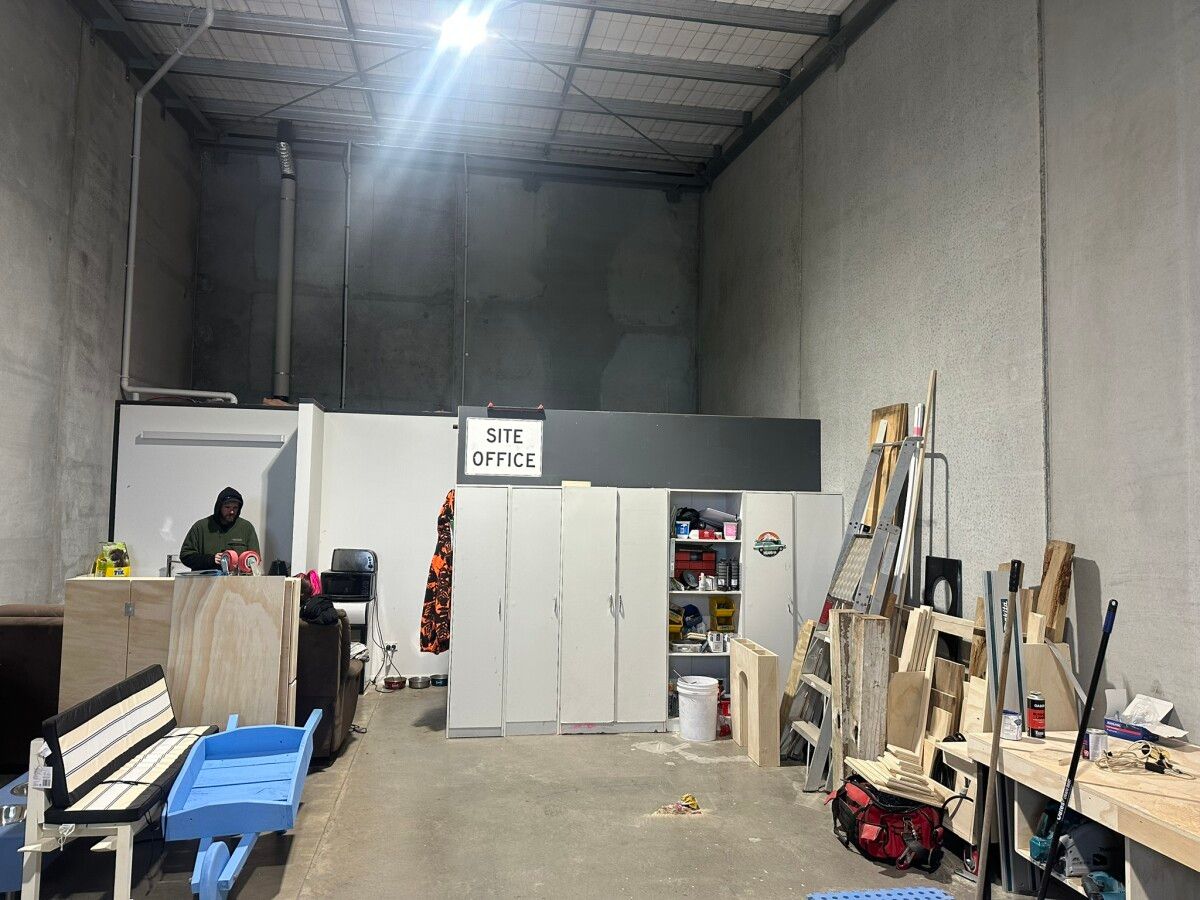 Top Spec Unit For Lease - Ansicht 2